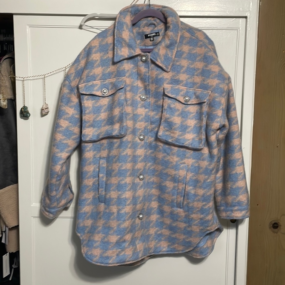 Blue/nude Patterned shacket with pearl embellishments